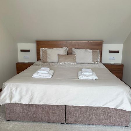 Отель Waterfront House Finstown Экстерьер фото